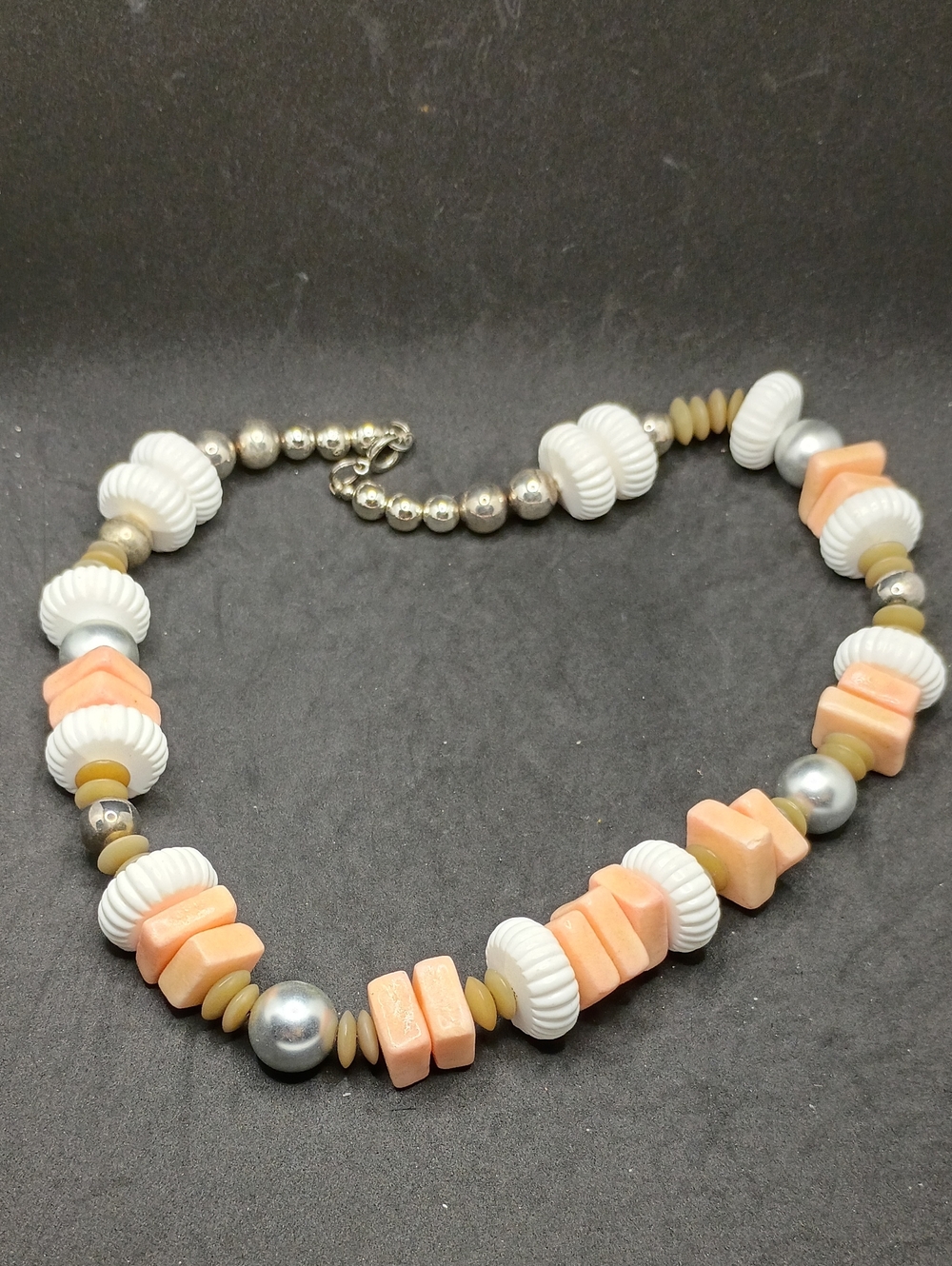 Chunky White and Peach Beaded Necklace